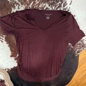 American Eagle Outfitters Women's Short Sleeve V-Neck Top - Dark Red